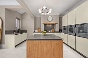 Photo 36- click for photo gallery